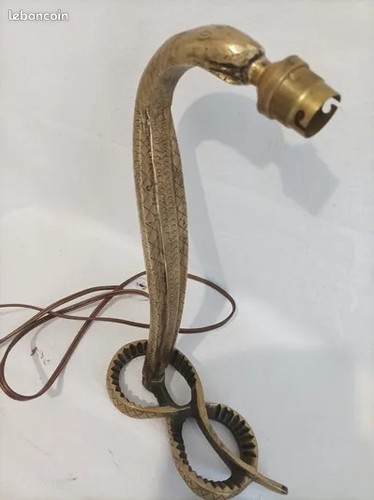 Ancien pied lampe - lampe, en